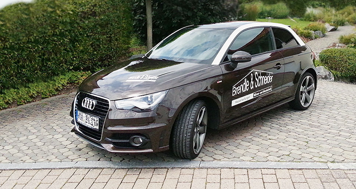 KFZ-Beschriftung mit Profi-Hochleistungsfolien